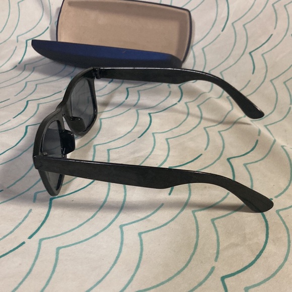 Flash black glossy sunglasses - Picture 4 of 5